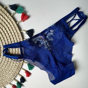 Victoria's Secret Very Sexy Butterfly Embroidery Strappy Bikini Panty S Blue NEW